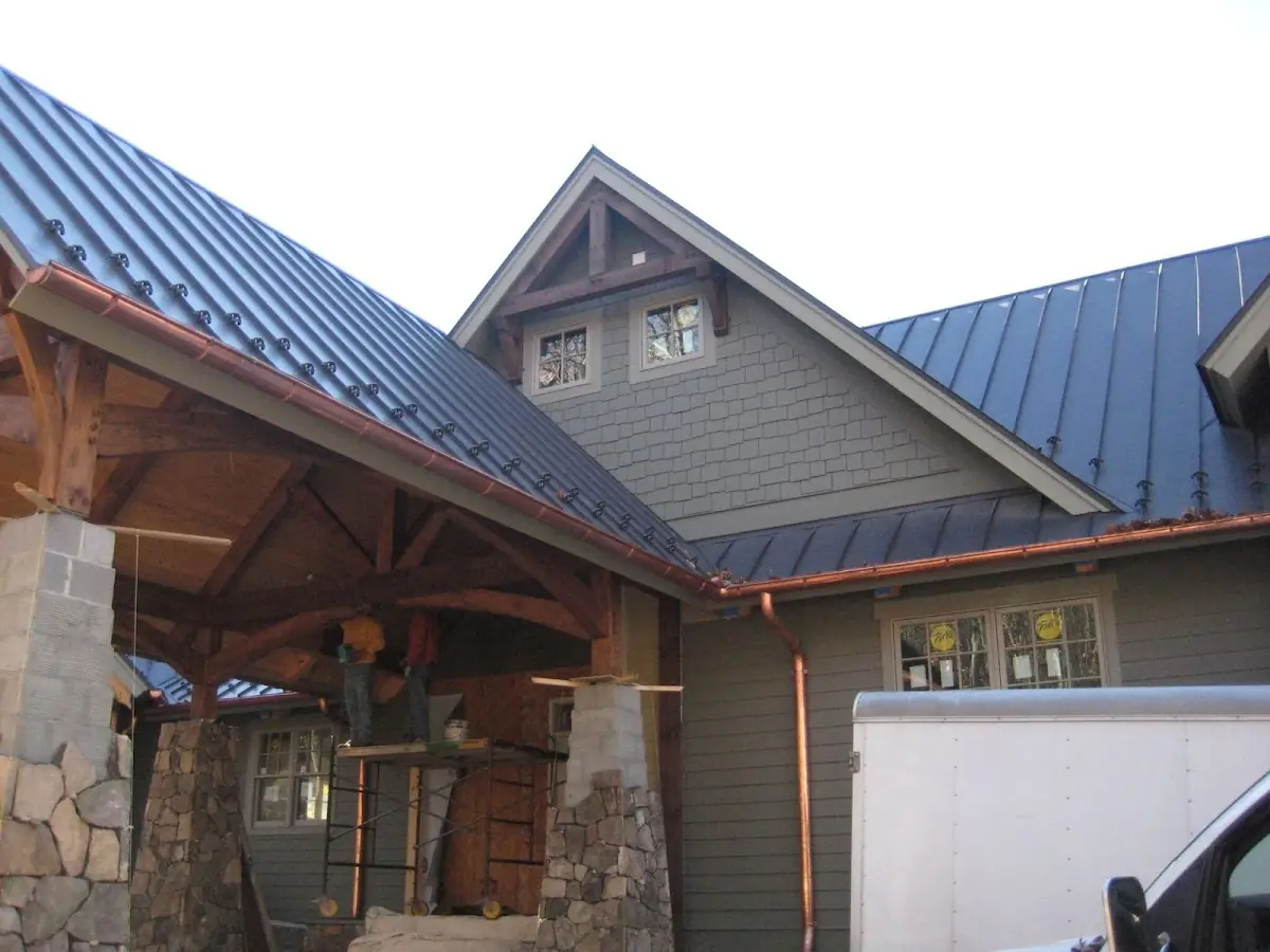 Craftsman Roofing team delivering quality roofing work in Battlefield